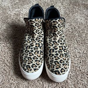Steve madden Lowry 6.5 slip on leopard sneaker